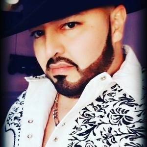 Meet your Posher, Ramirez